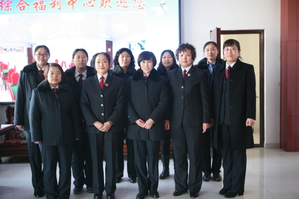 赤峰老人服裝批發(fā)市場(chǎng)電話號(hào)碼-第1張圖片