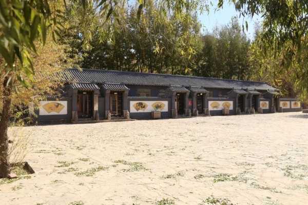 赤峰依家營(yíng)飯店電話多少號(hào)-第1張圖片