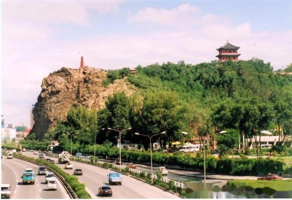 赤峰貴鑫山莊在哪里啊電話(huà)號(hào)碼-第1張圖片