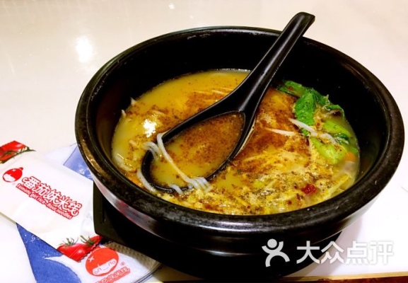 赤峰橋北米線店電話多少號(hào)-第1張圖片