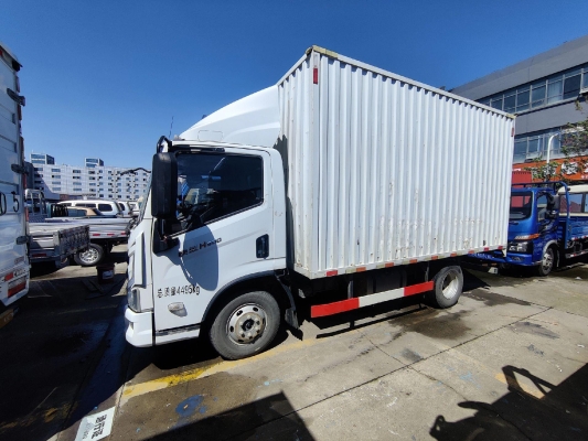 赤峰同城二手依維柯電話號碼-第1張圖片