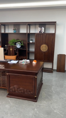 赤峰實木班臺訂制廠家電話號碼-第1張圖片