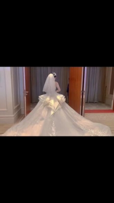 赤峰主持人禮服租賃店電話號(hào)碼-第1張圖片