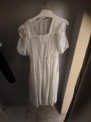 赤峰裙子實(shí)體店地址電話(huà)號(hào)碼-第1張圖片