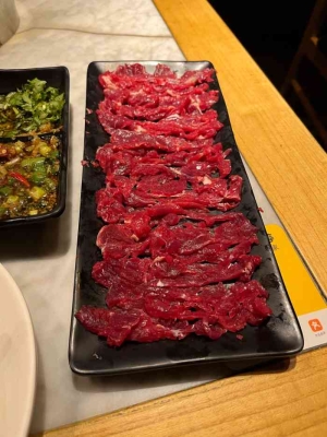 赤峰市新城區(qū)肉店電話號碼-第1張圖片