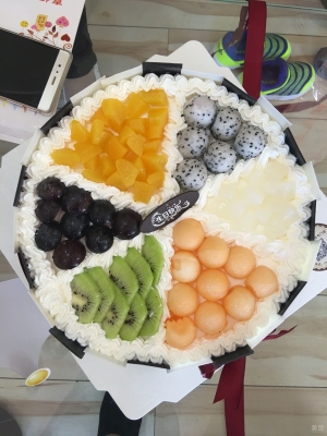 赤峰紅山生日蛋糕店電話號碼-第1張圖片