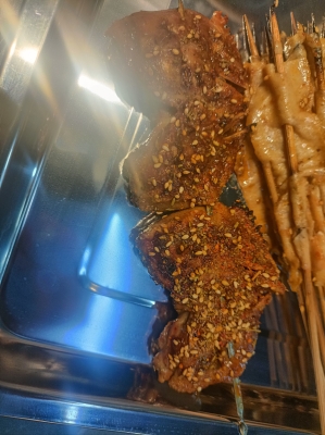 赤峰市老梁燒烤電話號碼-第1張圖片