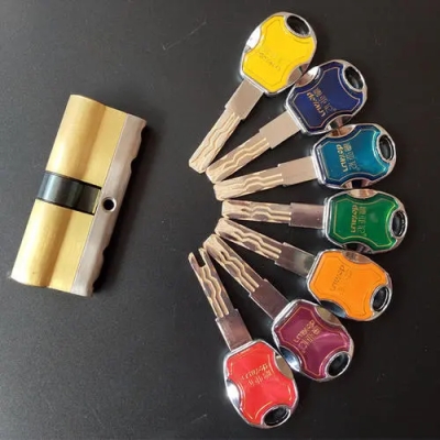 赤峰上門換鎖電話多少號(hào)碼-第1張圖片