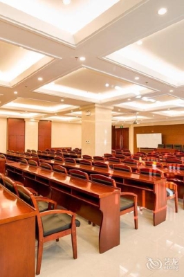 赤峰臨時會議室出租電話號碼-第1張圖片