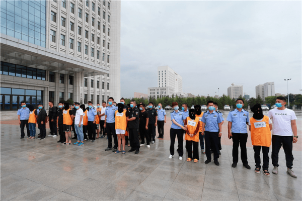 赤峰市賭博舉報(bào)中心電話號(hào)碼-第1張圖片