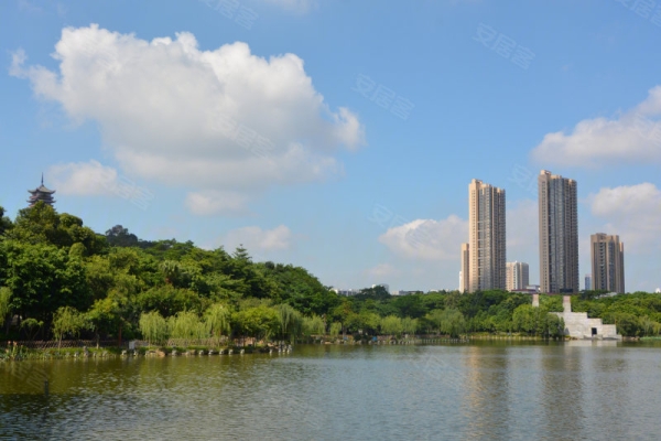 悅?cè)f城電玩城赤峰店電話多少-第1張圖片