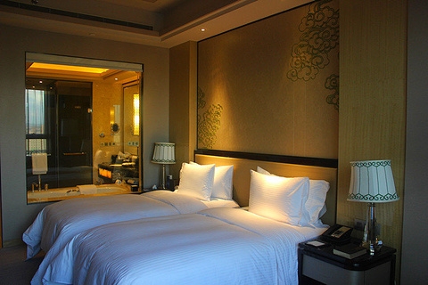 赤峰萬達(dá)嘉華前臺電話號碼-第1張圖片