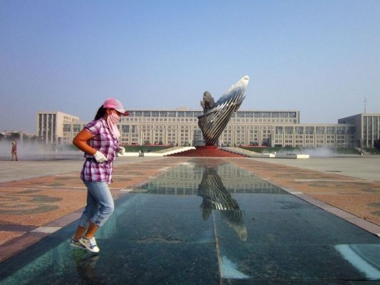 赤峰玉龍泊車價(jià)格查詢電話號(hào)碼-第1張圖片