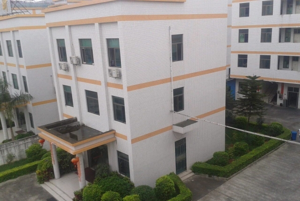 內(nèi)蒙赤峰龍騰貿(mào)易公司電話號碼-第1張圖片