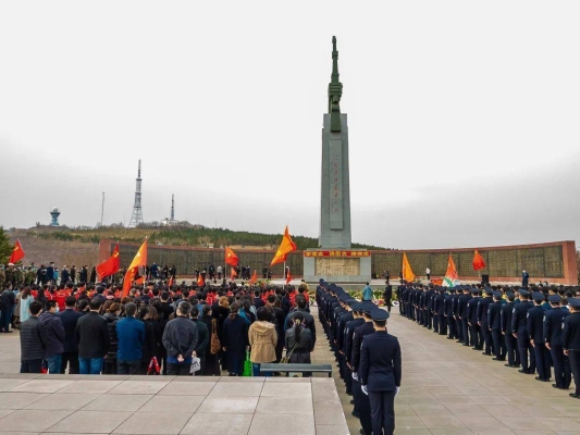 赤峰紅山區(qū)大鵬社區(qū)電話號碼-第1張圖片