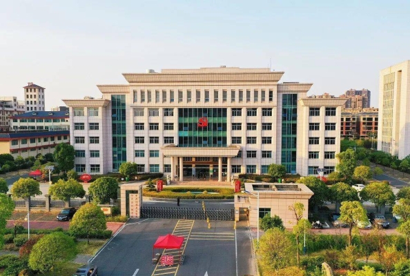 赤峰市黨校隔離點(diǎn)電話號(hào)碼是多少-第1張圖片