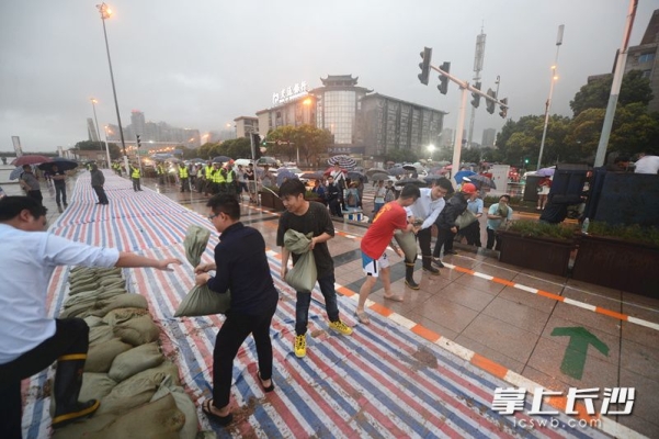 赤峰市邁隆遞運(yùn)電話號(hào)碼查詢-第1張圖片