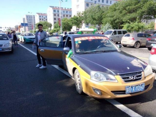 赤峰婚車聯(lián)盟地址查詢電話號碼-第1張圖片