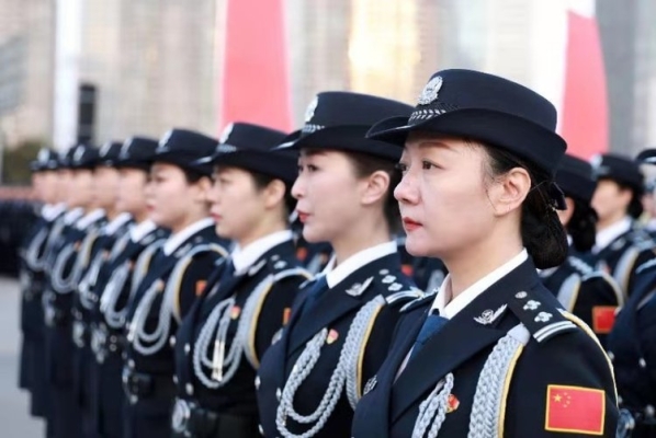 赤峰新區(qū)出入境電話是多少號(hào)-第1張圖片