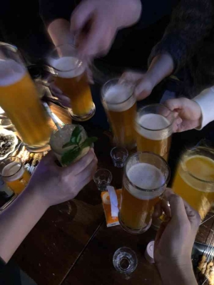 赤峰爆米花小酒館電話多少號(hào)-第1張圖片