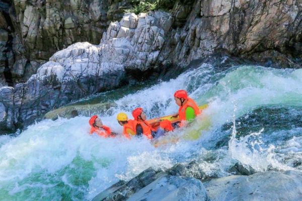 赤峰黑洞河漂流電話多少號(hào)-第1張圖片