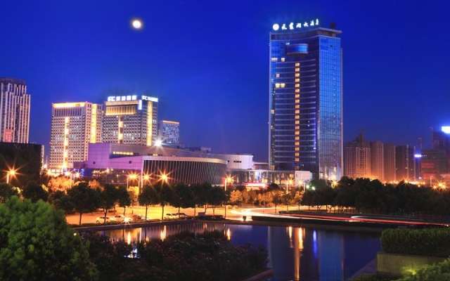 赤峰天鵝湖酒店電話多少號(hào)-第1張圖片