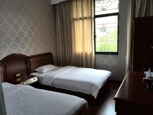 赤峰市天驕賓館吧臺(tái)電話號(hào)碼-第1張圖片