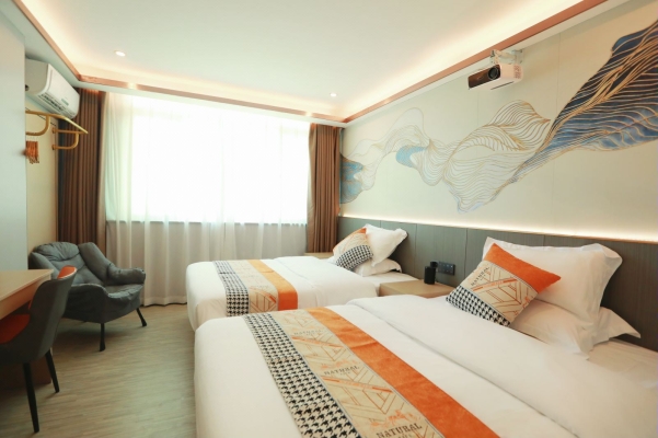 赤峰宜程酒店電話多少啊-第1張圖片