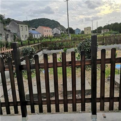 赤峰木圍欄廠家電話多少號(hào)-第1張圖片