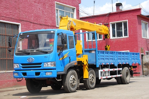 河間到赤峰市的隨車電話是多少-第1張圖片