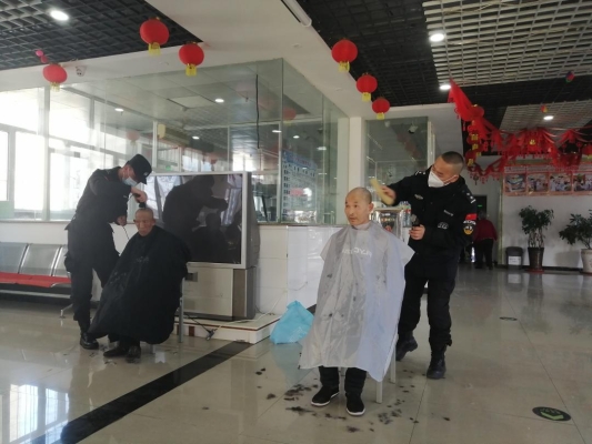 赤峰收頭發(fā)實(shí)體店地址電話號(hào)碼-第1張圖片