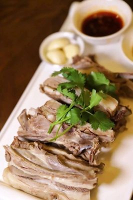 赤峰蒙都牛排店電話號碼多少-第1張圖片