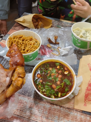 赤峰四道街熱干面店電話號(hào)碼-第1張圖片