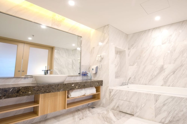 赤峰市浴室改裝電話號(hào)碼多少-第1張圖片