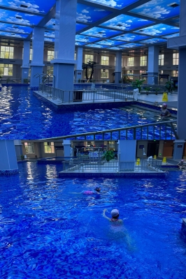 赤峰市熱水鎮(zhèn)溫泉酒店-第1張圖片