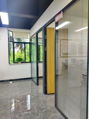 赤峰華創(chuàng)體育用品招聘電話號(hào)碼-第1張圖片