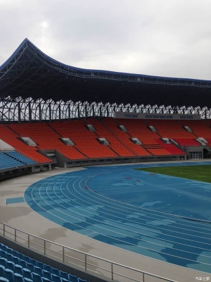 赤峰哪里有體育館啊電話號碼-第1張圖片