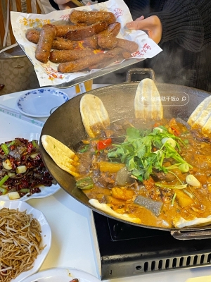 赤峰地鍋燒烤電話號碼多少-第1張圖片