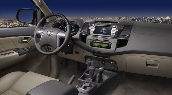 赤峰豐田奔跑者專賣店電話號碼-第1張圖片