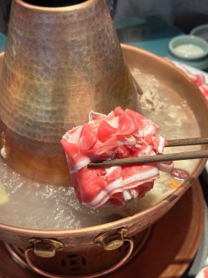 內(nèi)蒙赤峰市涮羊肉店電話號(hào)碼-第1張圖片