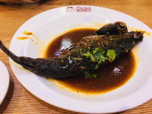 赤峰香麥?zhǔn)謸{面地址電話號碼-第1張圖片