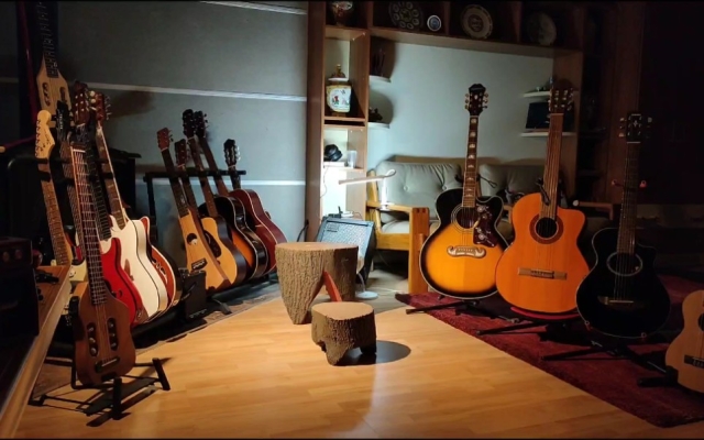 赤峰摩音吉他專賣店電話號(hào)碼-第1張圖片