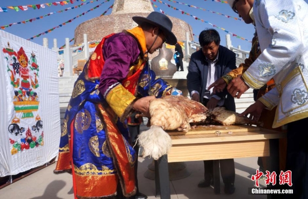 赤峰敖包廟會(huì)在哪里啊電話多少-第1張圖片