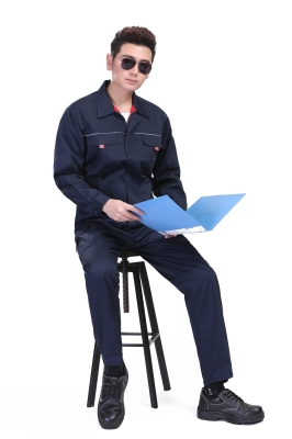 赤峰天義服裝廠地址電話號(hào)碼-第1張圖片