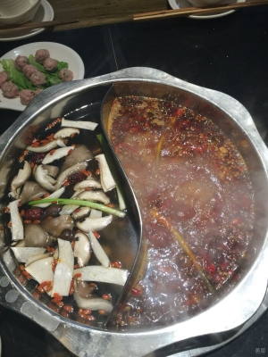 赤峰市福牛牛骨火鍋電話號碼-第1張圖片