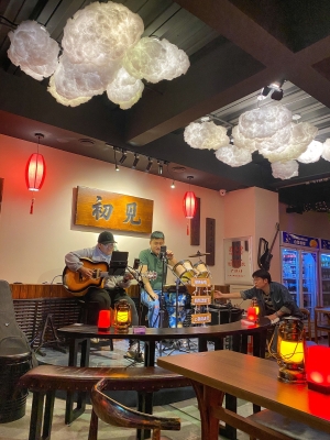 赤峰聽歌小酒館電話號(hào)碼多少-第1張圖片