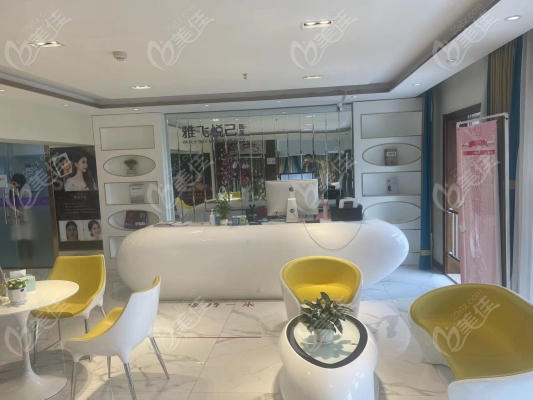 赤峰華創(chuàng)美發(fā)店地址電話號(hào)碼-第1張圖片