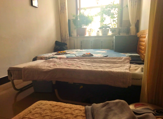 赤峰腿疼腿麻醫(yī)院電話是多少號-第1張圖片