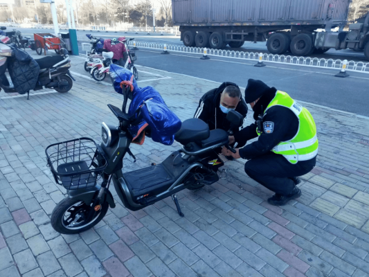 赤峰電動(dòng)車上牌點(diǎn)電話號(hào)碼查詢-第1張圖片
