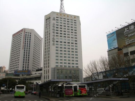 赤峰緹娜酒店地址電話多少號-第1張圖片